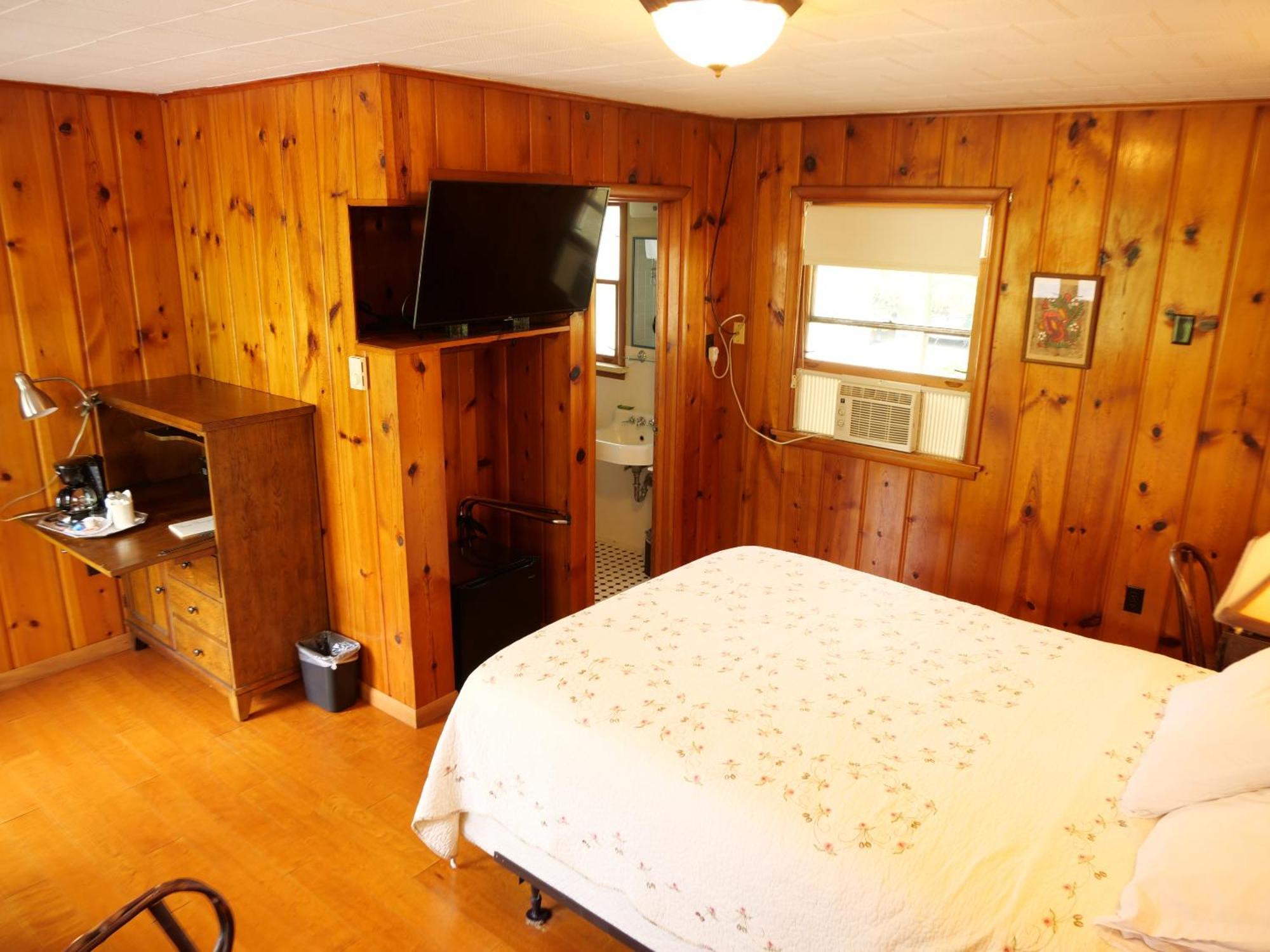 Ludington Blue Spruce Inn Rom bilde
